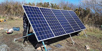 Borehole pump powered by solar